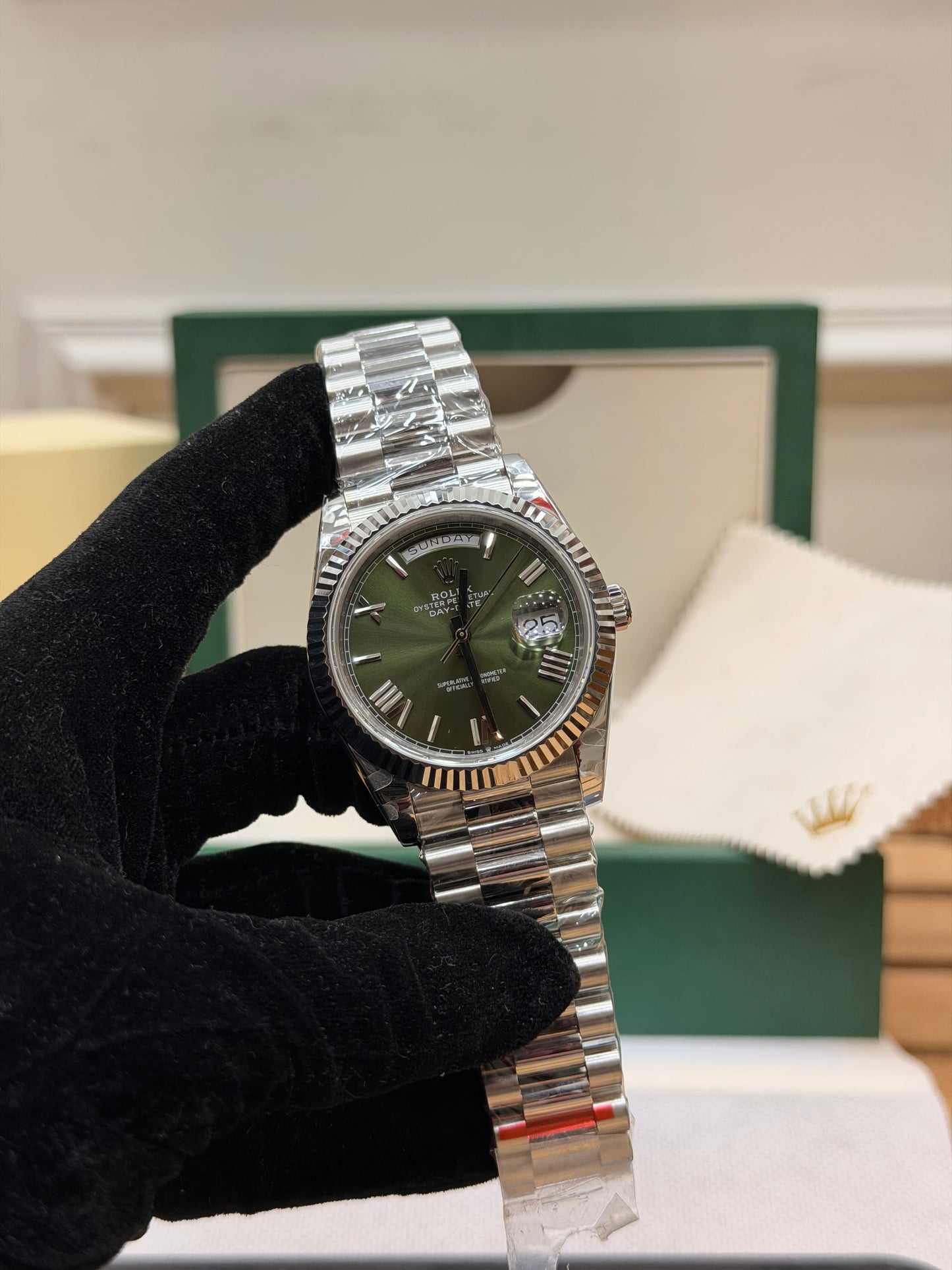 QS FACTORY 40MM DAY & DATE
